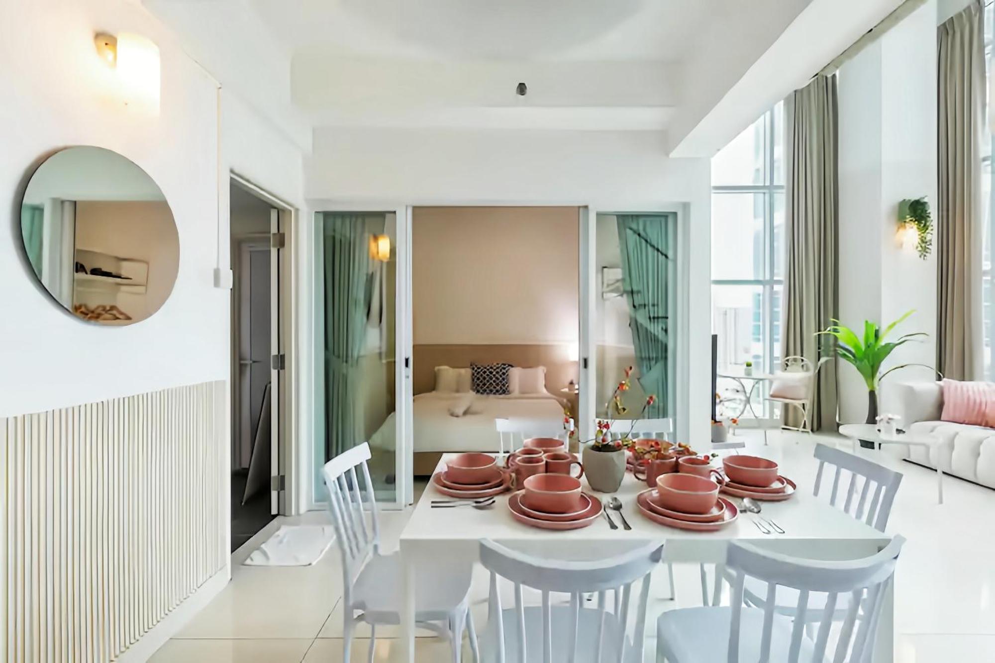 Maritime Seaview Suites Penang George Town Dış mekan fotoğraf